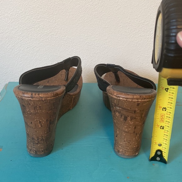 Really cute Maurices black sequin wedges! Great condition! - Picture 5 of 5